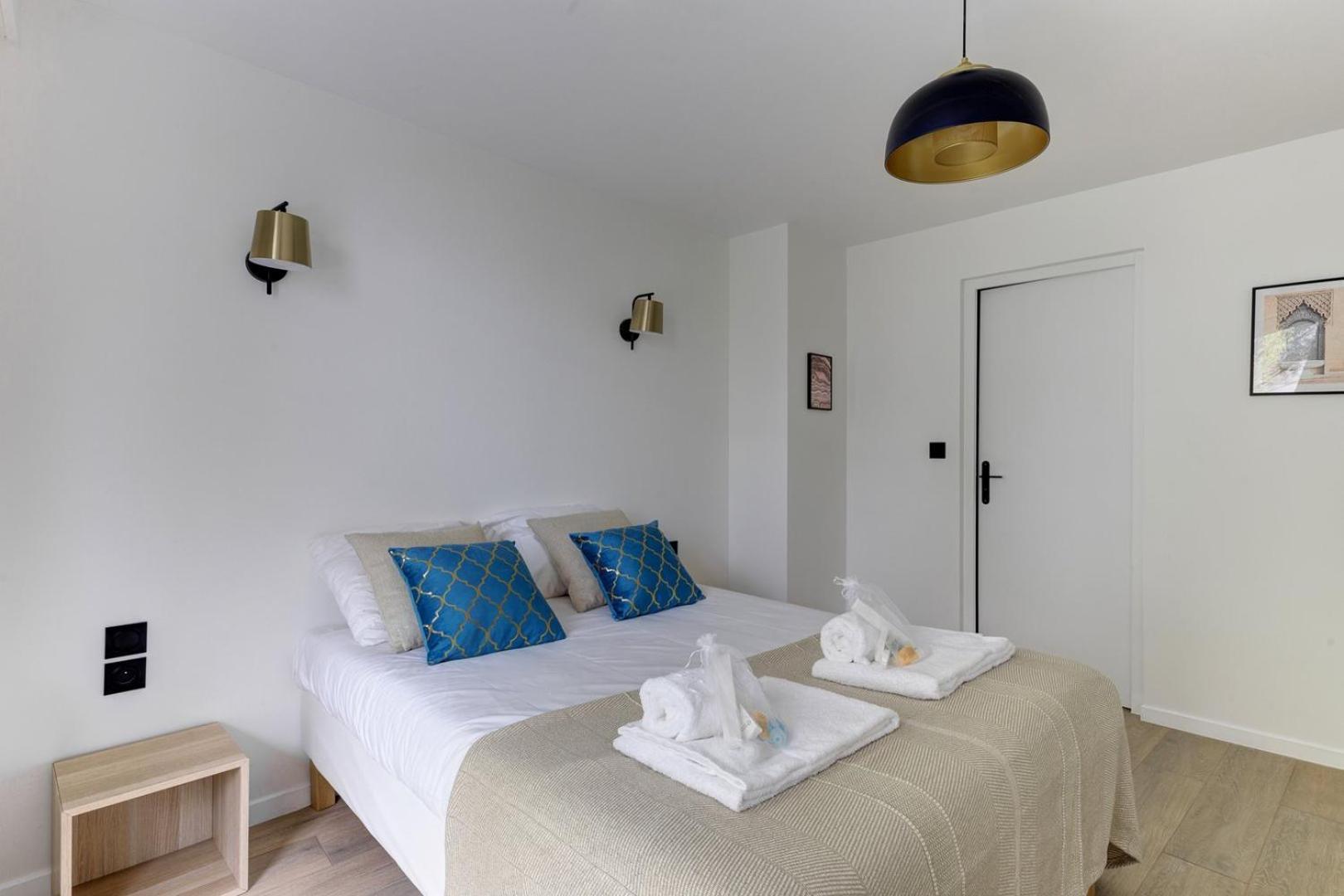 322 Suite Fes - Superb Apartment Suresnes Kültér fotó